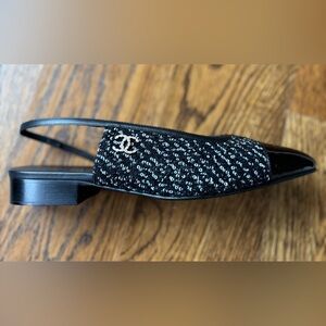Authentic CHANEL interlocking CC logo Black tweed Sequin Slingback Flats new 9.5